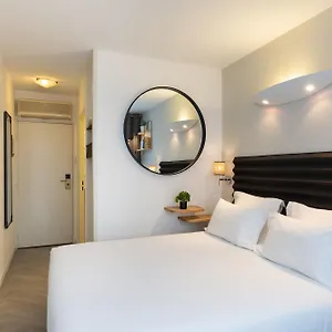 Chromatics & Restaurant Hill Club By Happyculture Ξενοδοχείο